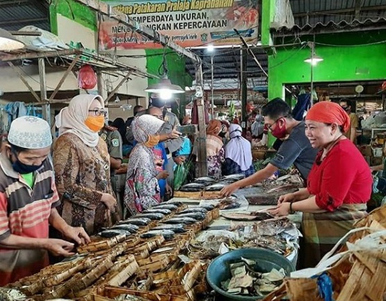 Wakil Bupati Lumajang,  melakukan Inspeksi Mendadak (Sidak) di Pasar  Kec.Lumajang