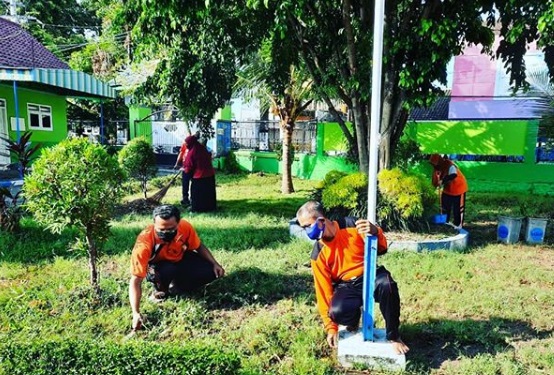 Kegiatan World Clean Up Day Indonesia (WCDI) Kelurahan Jogotrunan