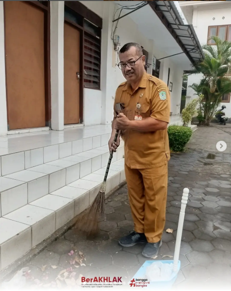 Korvei Bersama ASN Kecamatan Lumajang dalam Rangka Gerakan Indonesia ASRI