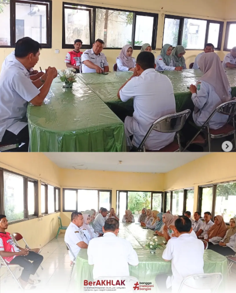  Rapat Staf Kecamatan Lumajang