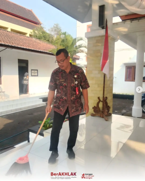 Korvei Bersama ASN Kecamatan Lumajang dalam Rangka Gerakan Indonesia ASRI