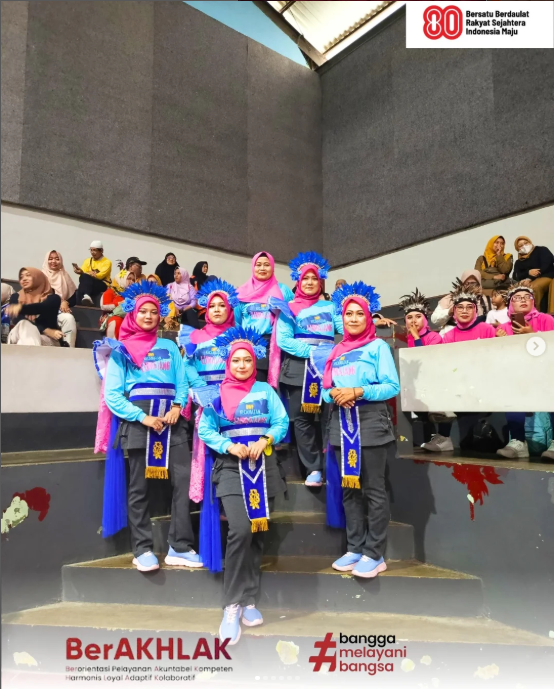 DWP Kecamatan Lumajang turut serta hadir sekaligus mengikuti Lomba Senam Bugar Sepanjang Usia (SBSU)