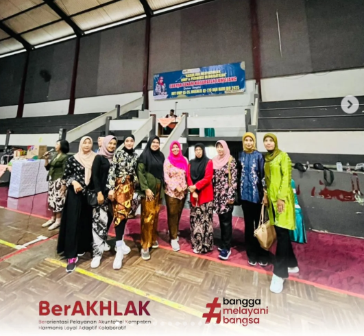 KEHADIRAN DWP KECAMATAN LUMAJANG PADA GEBYAR SENAM DWP KABUPATEN LUMAJANG