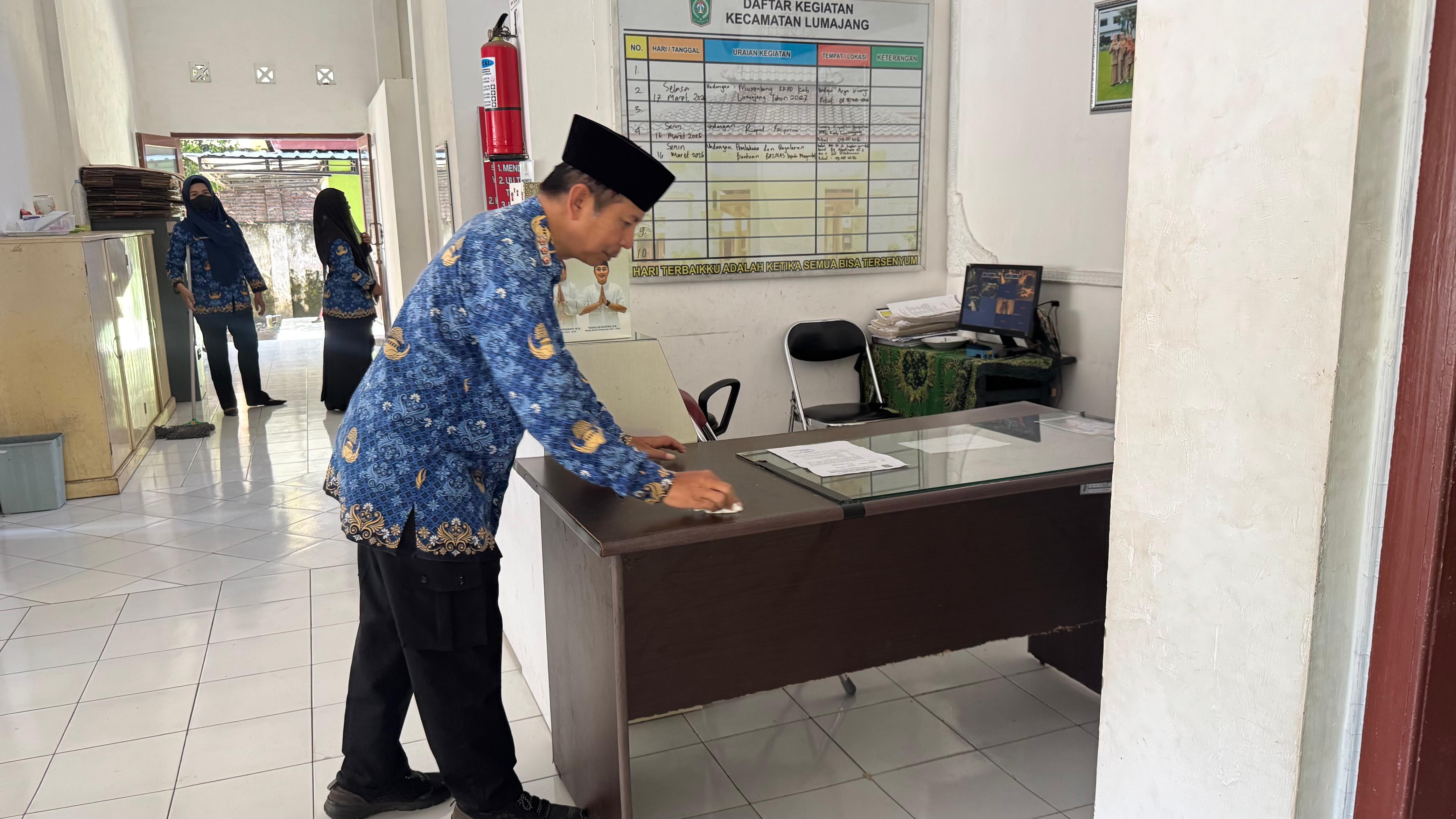 Korvei Bersama ASN Kecamatan Lumajang