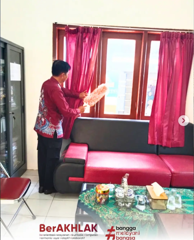 Korvei Bersama ASN Kecamatan Lumajang dalam Rangka Gerakan Indonesia ASRI